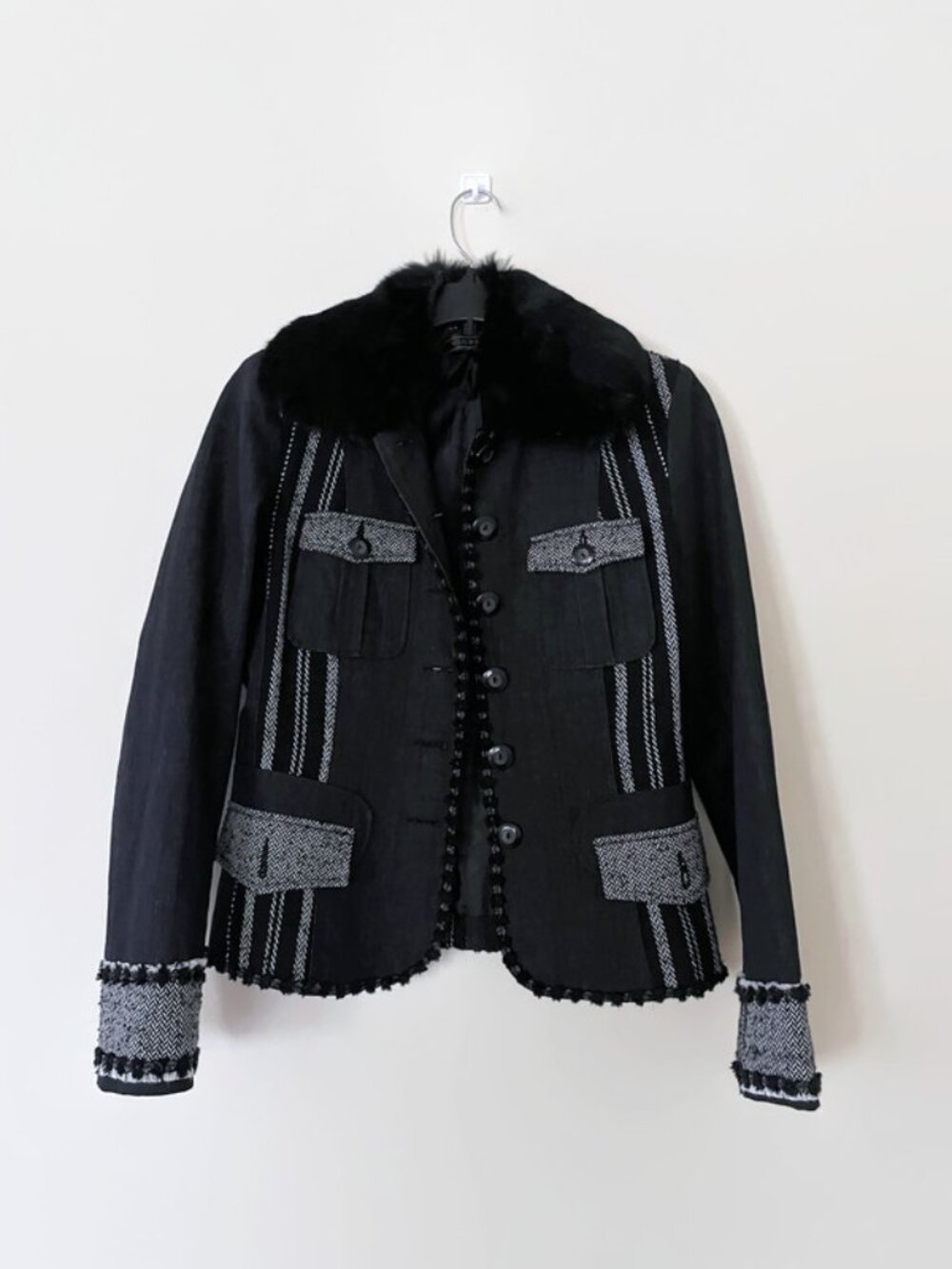 Sao Paulo Button Down Blazer with Removable Faux Fur Collar